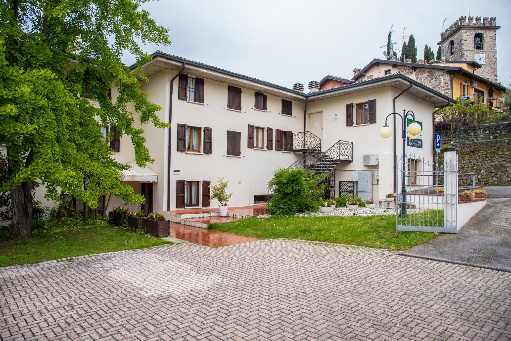 סויאנו דל לאגו Hotel Porta Del Sole מראה חיצוני תמונה